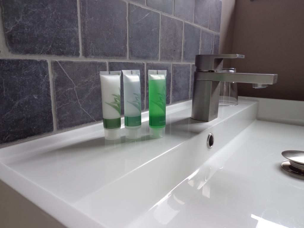 B&B Fragaria Hoogstraten Ruang foto