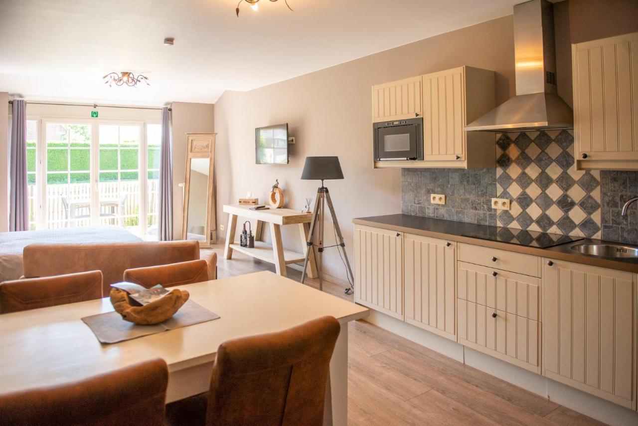 B&B Fragaria Hoogstraten Bagian luar foto